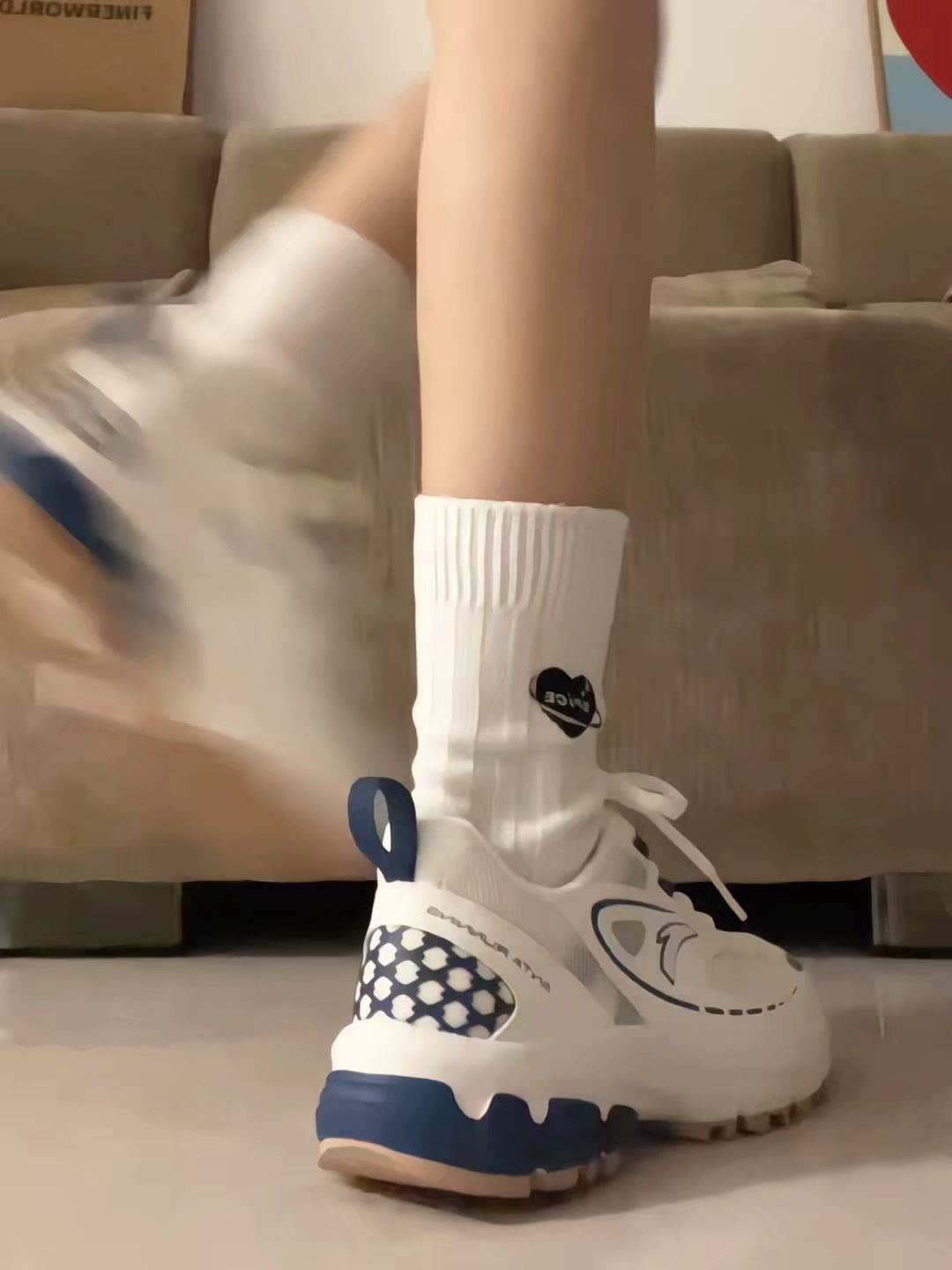 低帮  - VALI鞋履AI设计主图