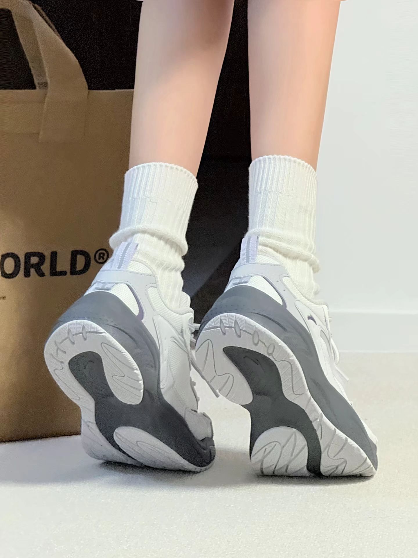 低帮  - VALI鞋履AI设计主图