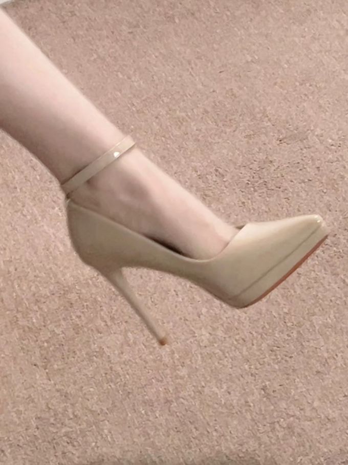 高跟 细跟 低帮 浅口鞋 皮革