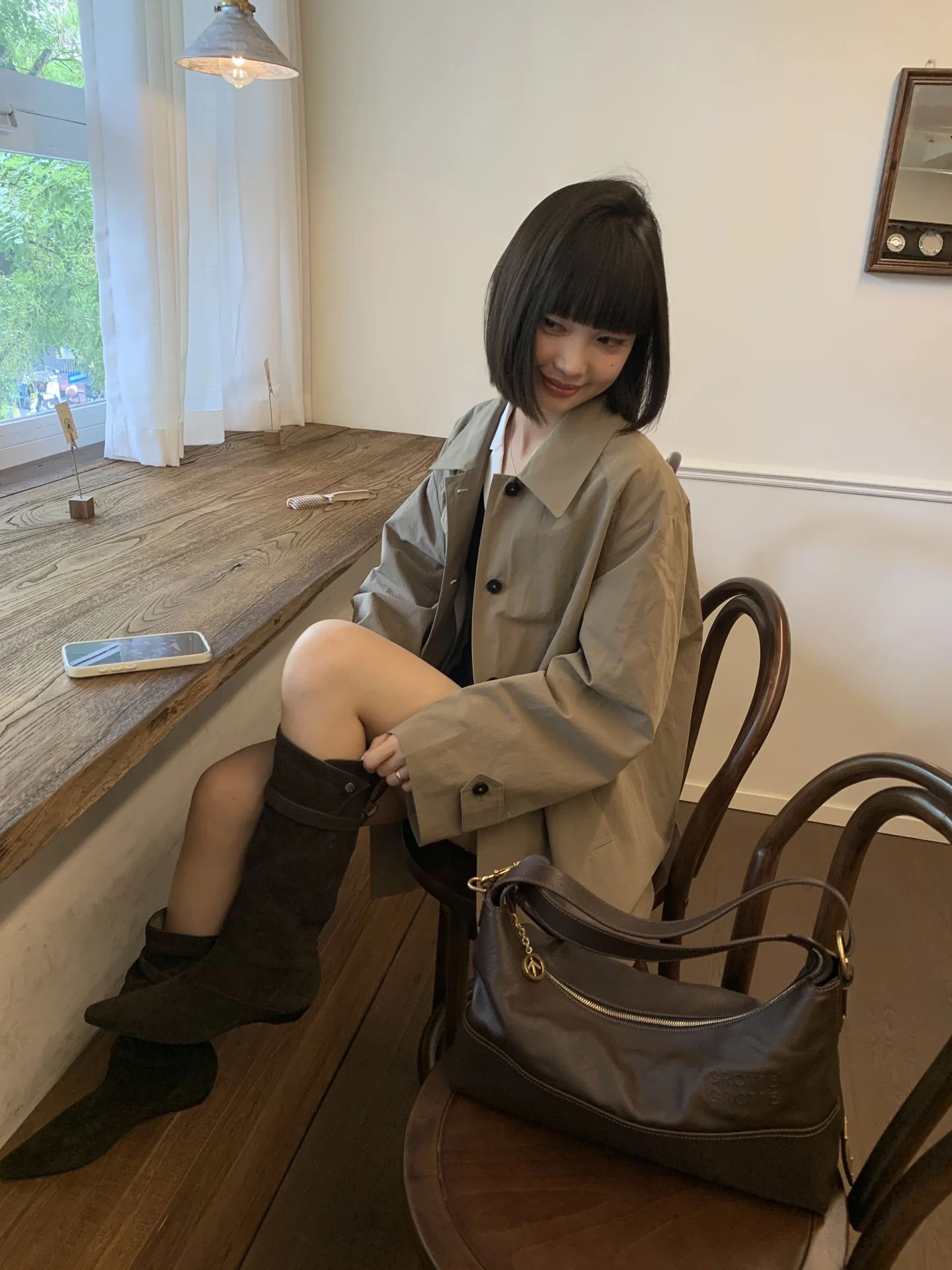 风衣 H型 翻领 中长袖 基础袖 基础扣饰  - VALI鞋履AI设计主图