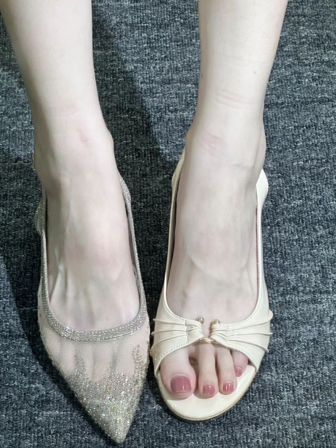 尖头 低帮 一脚蹬 浅口鞋