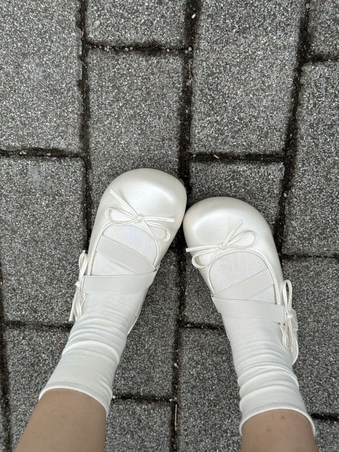 圆头 袢扣 中口鞋 皮革