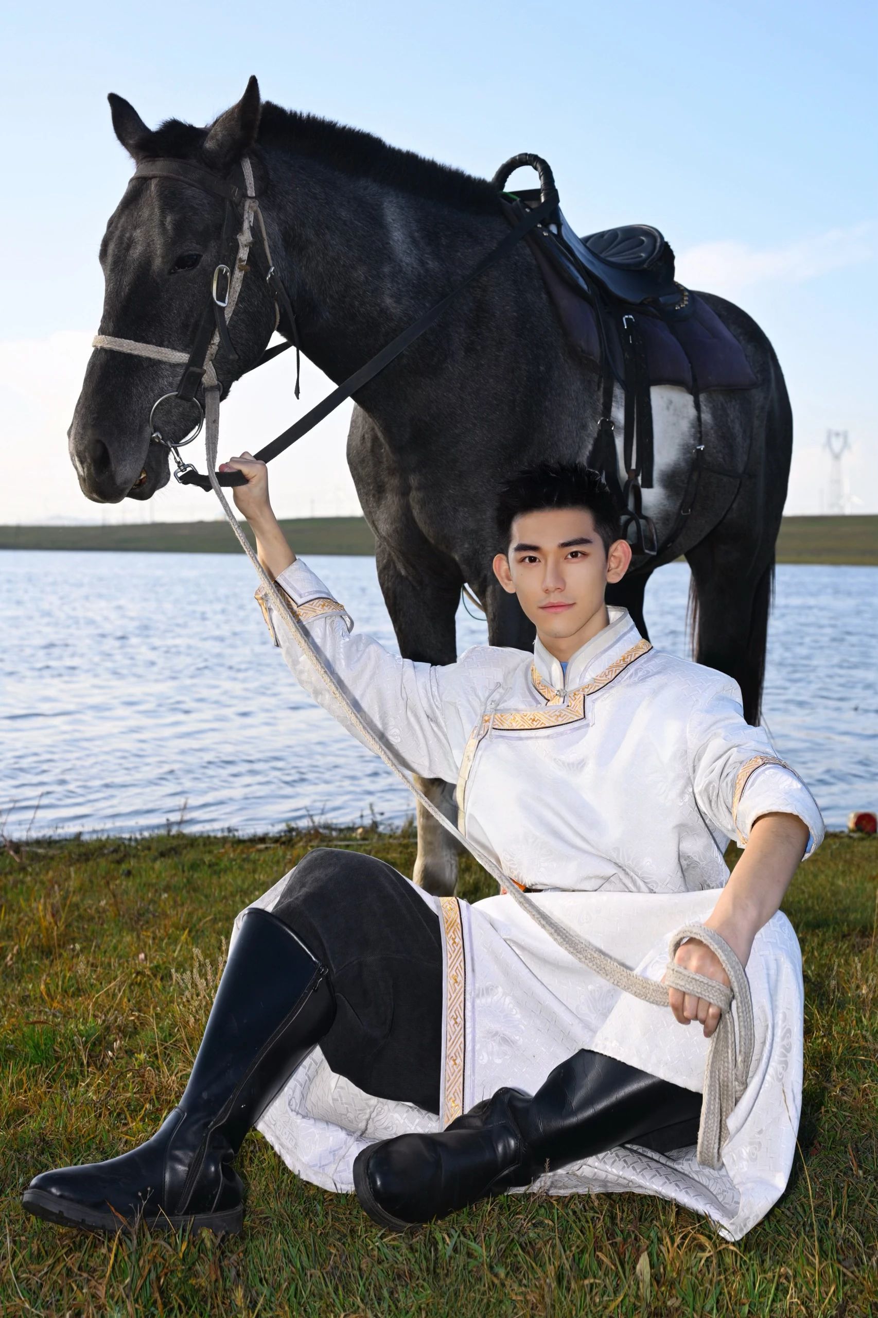 立领 中袖 边缘装饰 新中式  - VALI鞋履AI设计主图