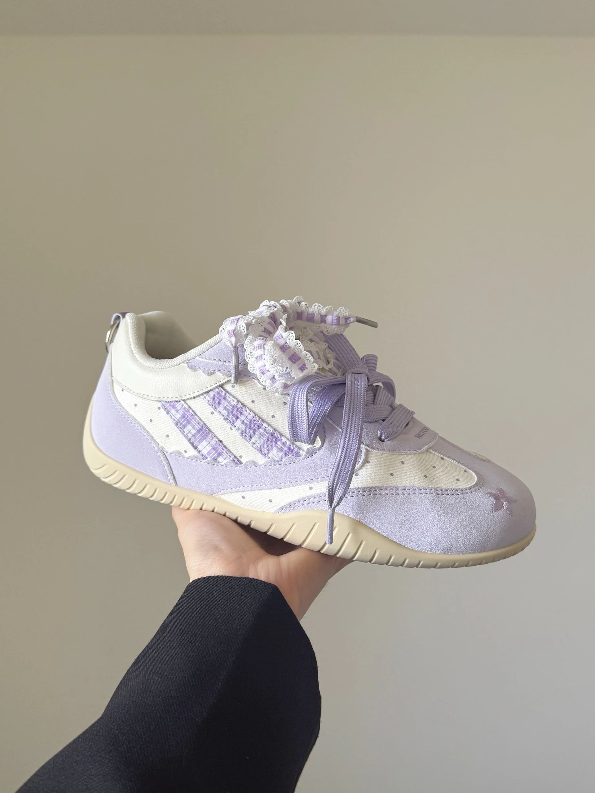 低帮 系带  - VALI鞋履AI设计主图