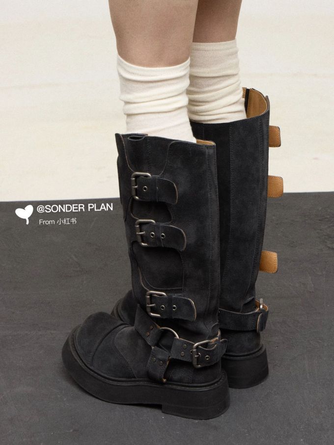 圆头 袢扣 皮革