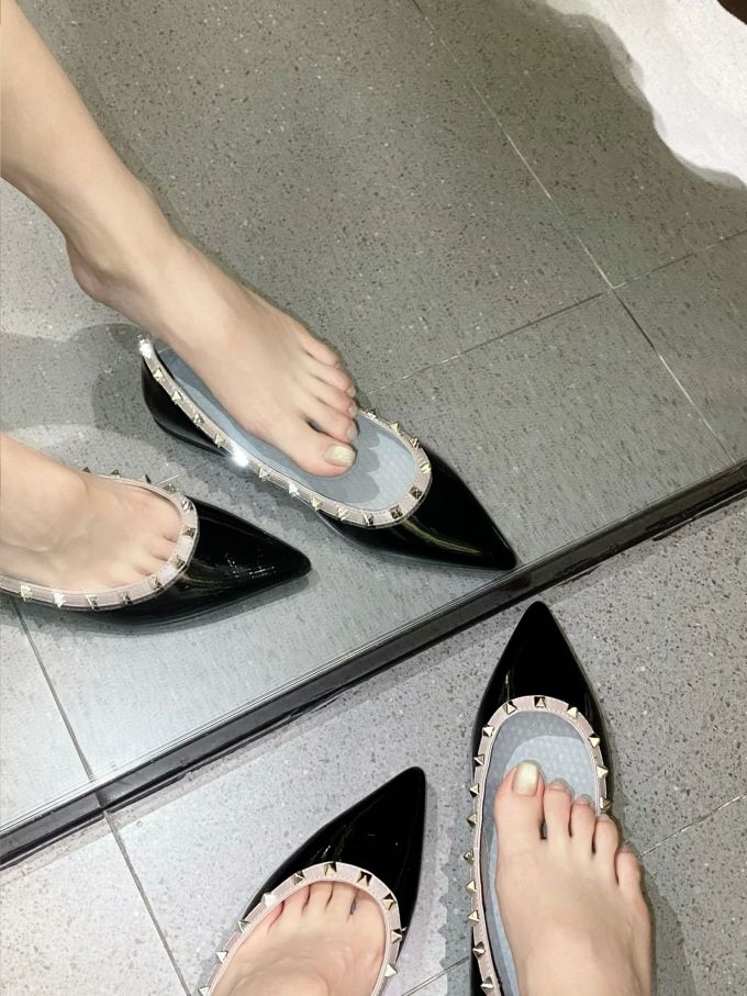 尖头 一脚蹬 浅口鞋 