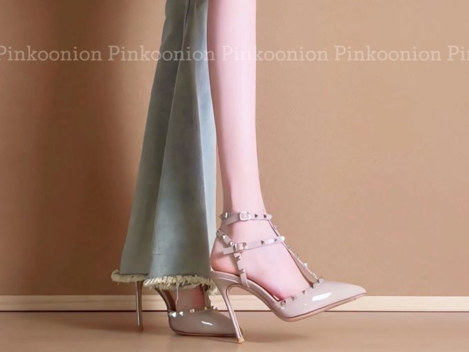 高跟 细跟 温柔的触感 玫瑰雨滴 粉红棉花糖 无帮 袢扣 皮革