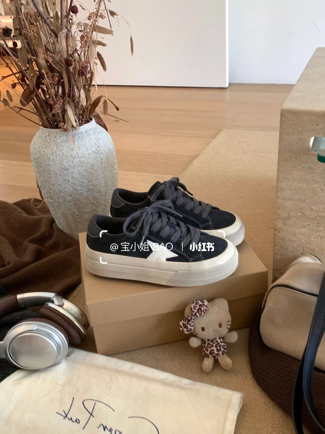 燕尾服 铁灰色 烧焦灰 低帮 系带 皮革  - VALI鞋履AI设计主图