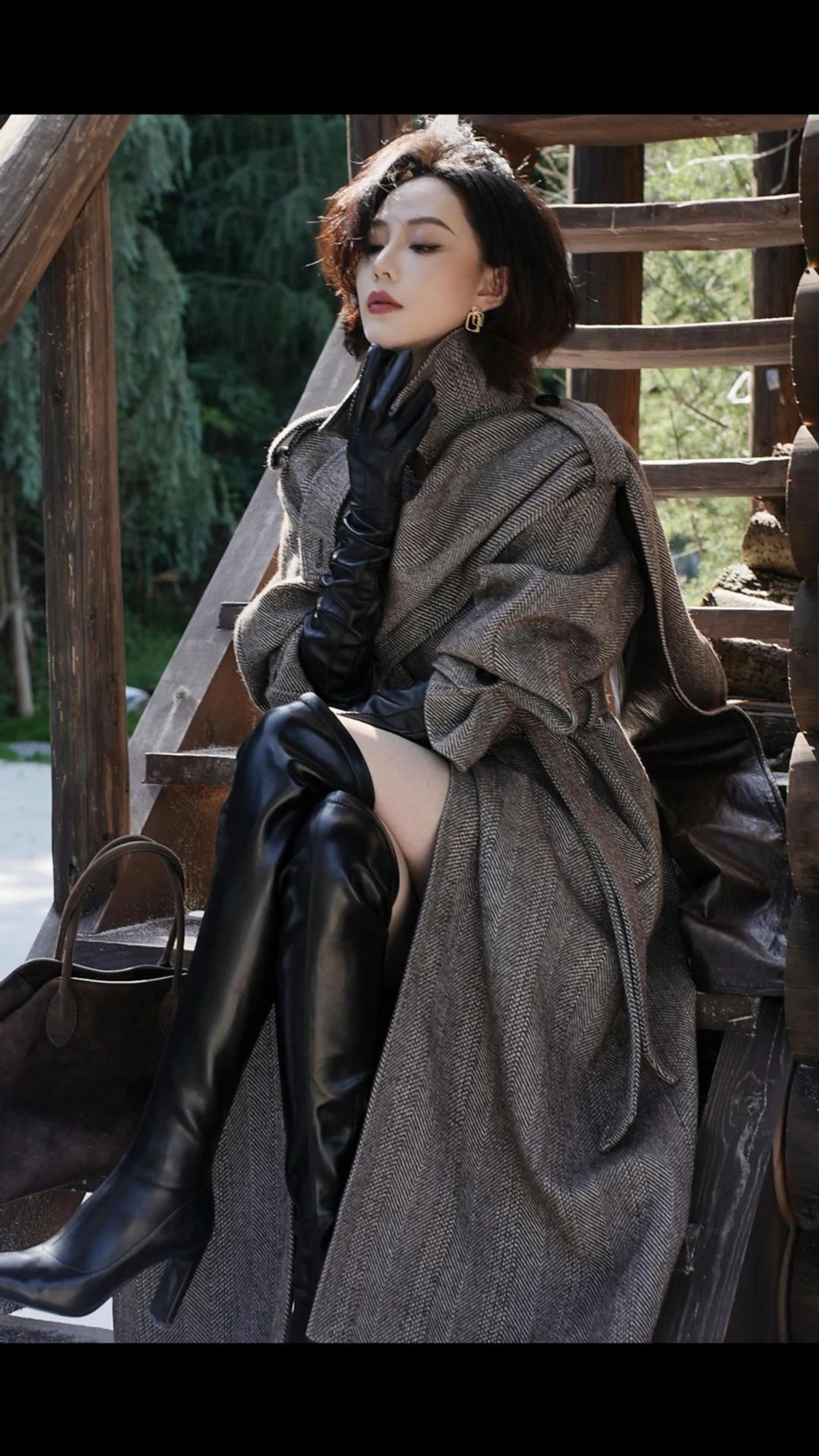 呢绒 X型 立领 中长袖 基础袖 陨石色 地膜色 煤烟 基础扣饰 呢绒 X型 立领 中长袖 基础袖 陨石色 地膜色 煤烟 基础扣饰 - VALI鞋履AI设计主图