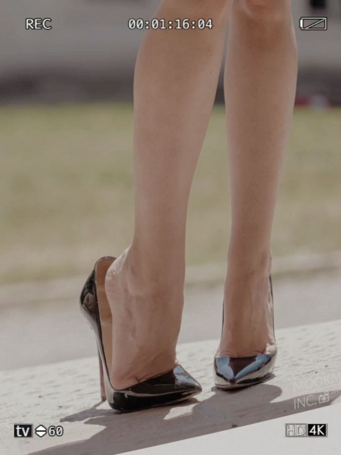 高跟 细跟 朱古力色 橡子色 陨石色 尖头 低帮 一脚蹬 浅口鞋 皮革