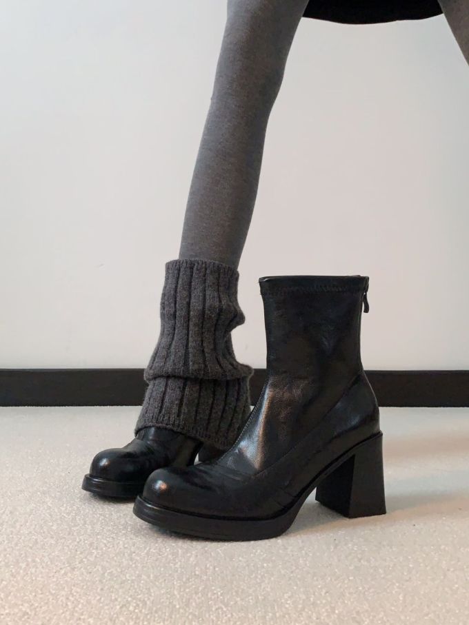 粗跟 黑美人 地膜色 黄貂鱼 圆头 皮革