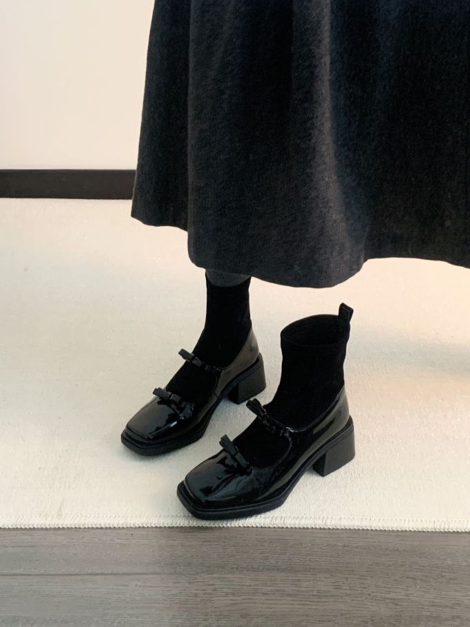 燕尾服 方头 皮革