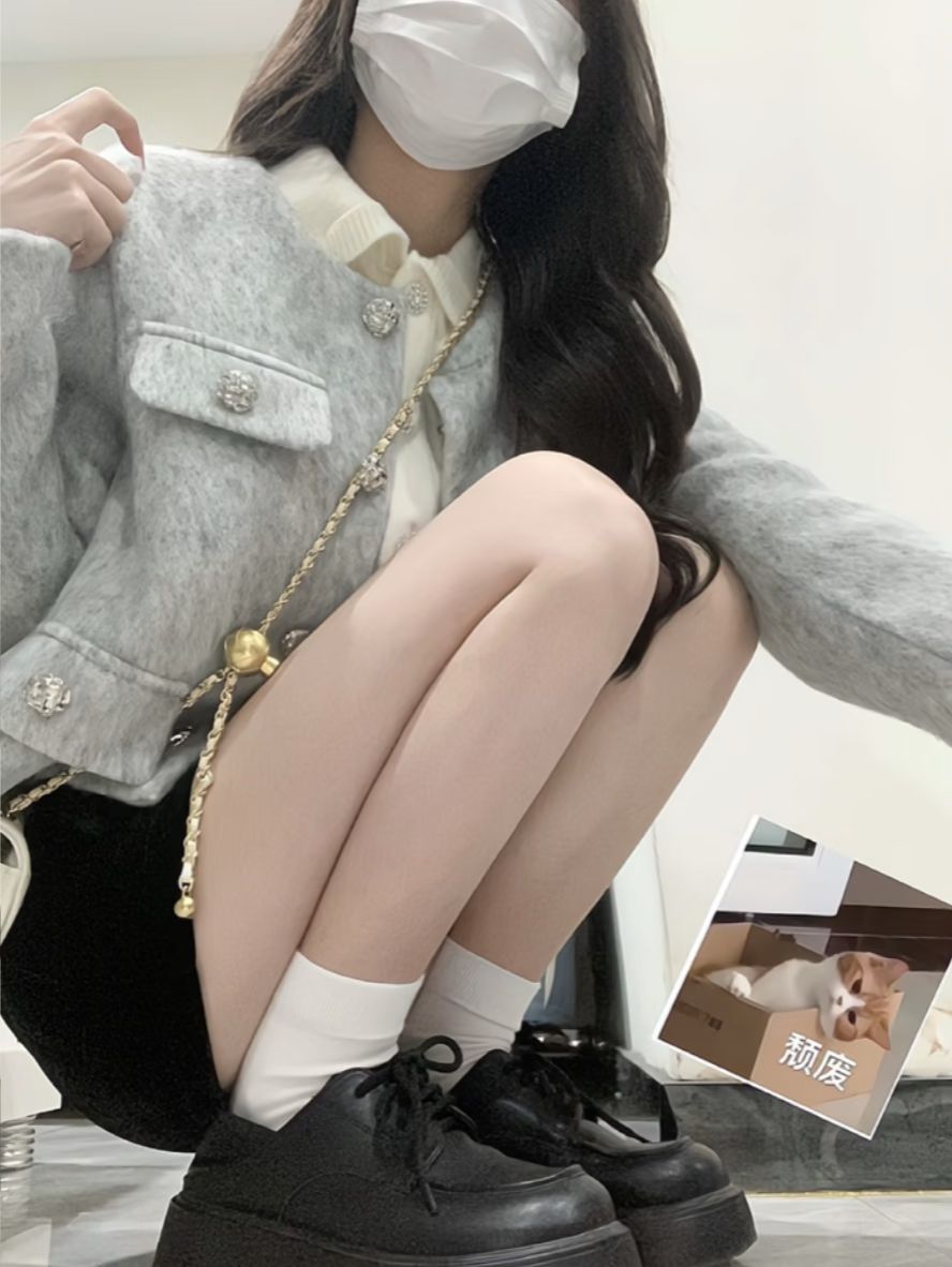 翻领 中长袖 基础袖 幽灵灰 夜雾色 蓝狐色 翻领 中长袖 基础袖 幽灵灰 夜雾色 蓝狐色 - VALI鞋履AI设计主图