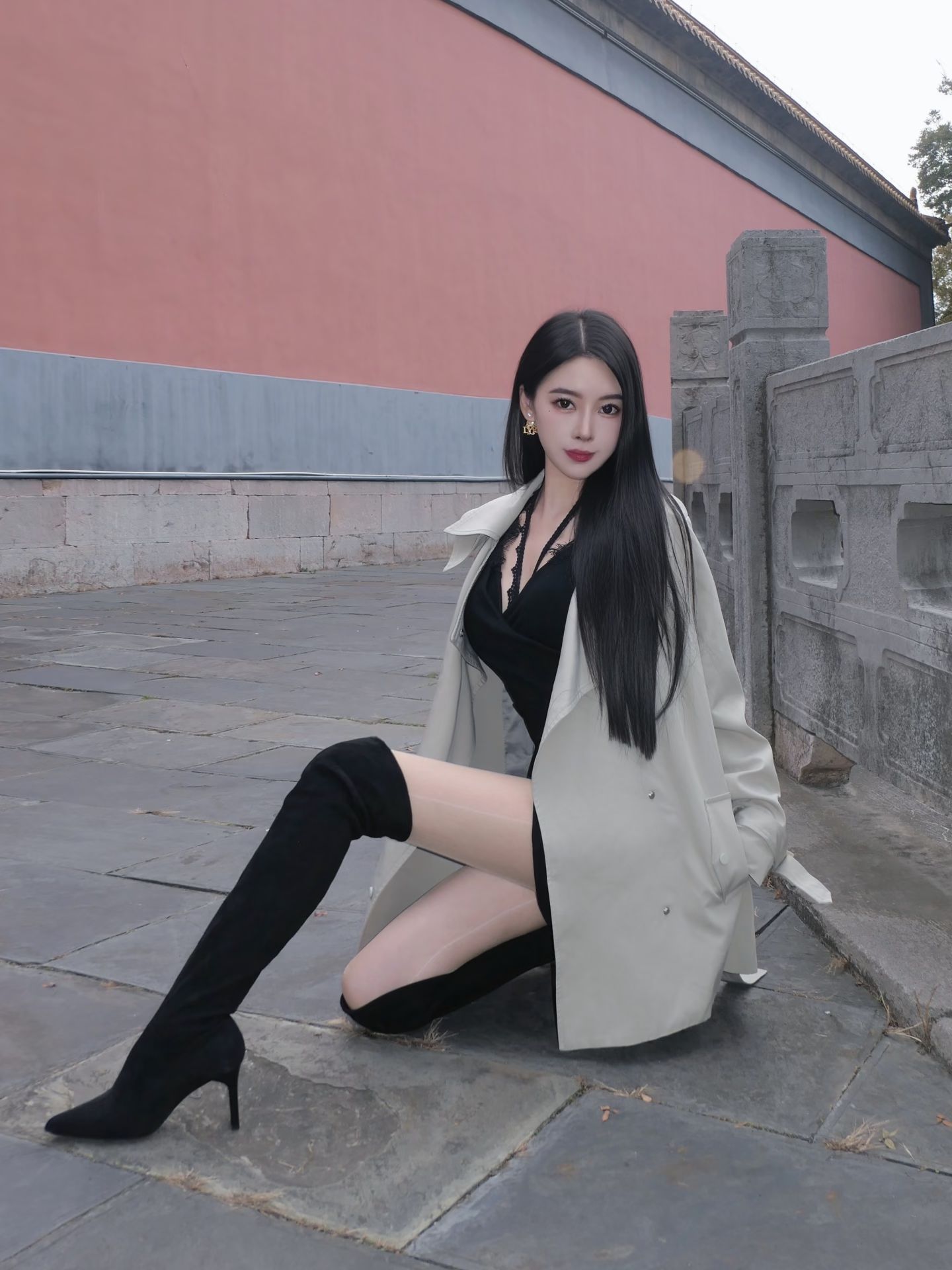 风衣 H型 翻驳领 超长袖 基础袖 正灰色 裤子 燕尾服 基础扣饰 都市休闲 都市 风衣 H型 翻驳领 超长袖 基础袖 正灰色 裤子 燕尾服 基础扣饰 都市休闲 都市 - VALI鞋履AI设计主图