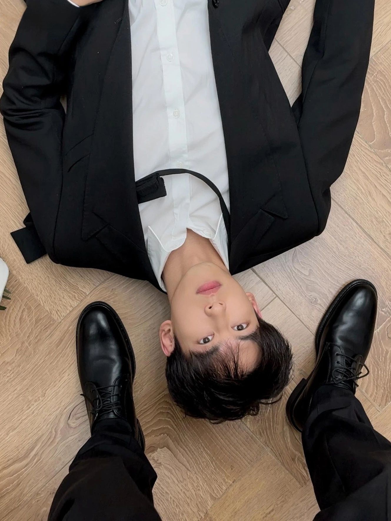 圆头 系带 皮革  - VALI鞋履AI设计主图