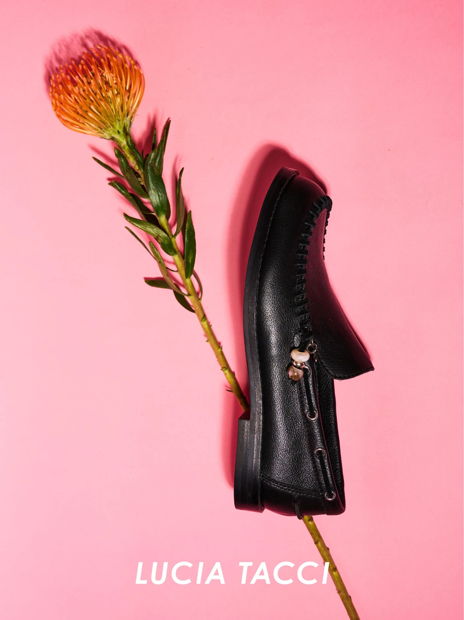 黑豆色 深酒红 大黄果色 低帮 一脚蹬 拉链 深口鞋 皮革 黑豆色 深酒红 大黄果色 低帮 一脚蹬 拉链 深口鞋 皮革 - VALI鞋履AI设计主图