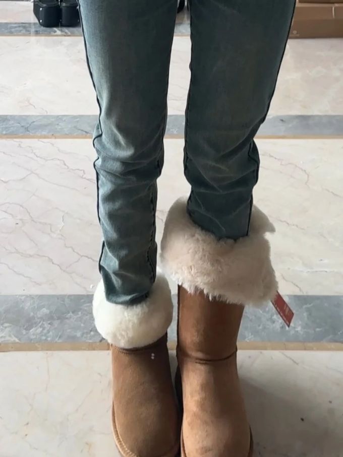 阿芬宾舍犬 铅色 骑兵灰 皮革