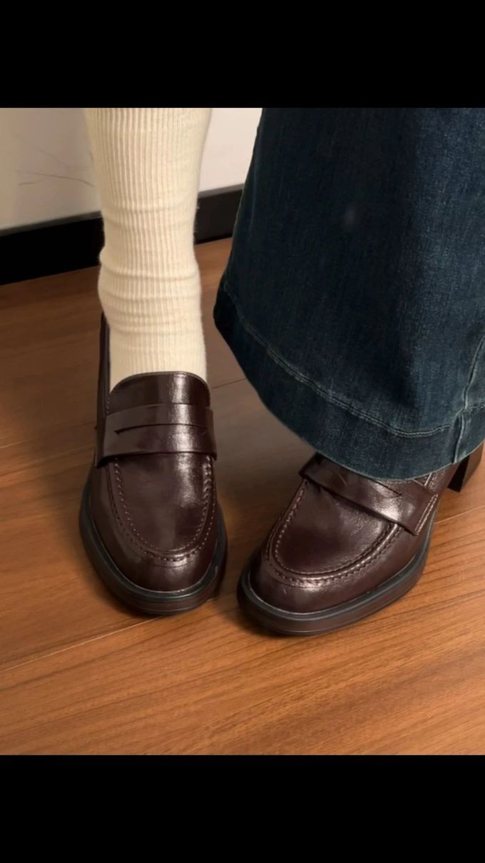 菊苣咖啡 石板路 巧克力酱色 圆头 低帮 魔术贴 深口鞋 皮革 