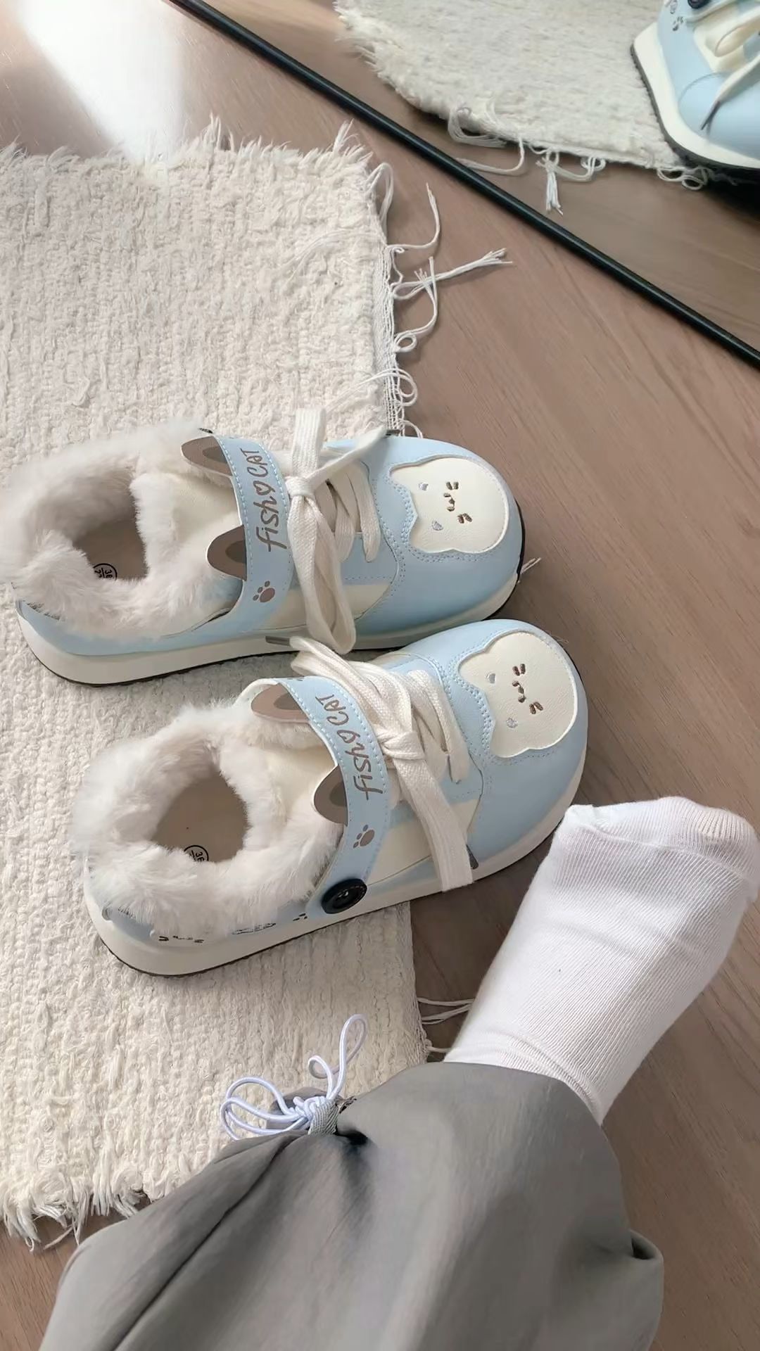 魔术贴  - VALI鞋履AI设计主图