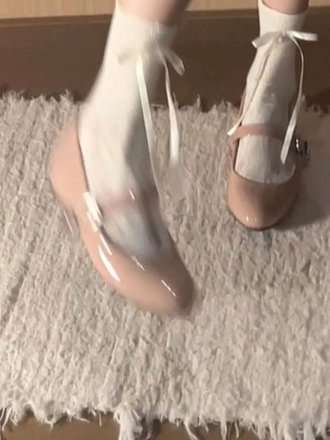 袢扣 中口鞋 皮革