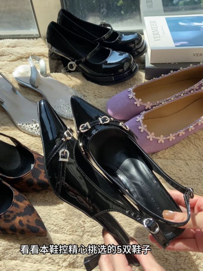 圆头 中口鞋 皮革 