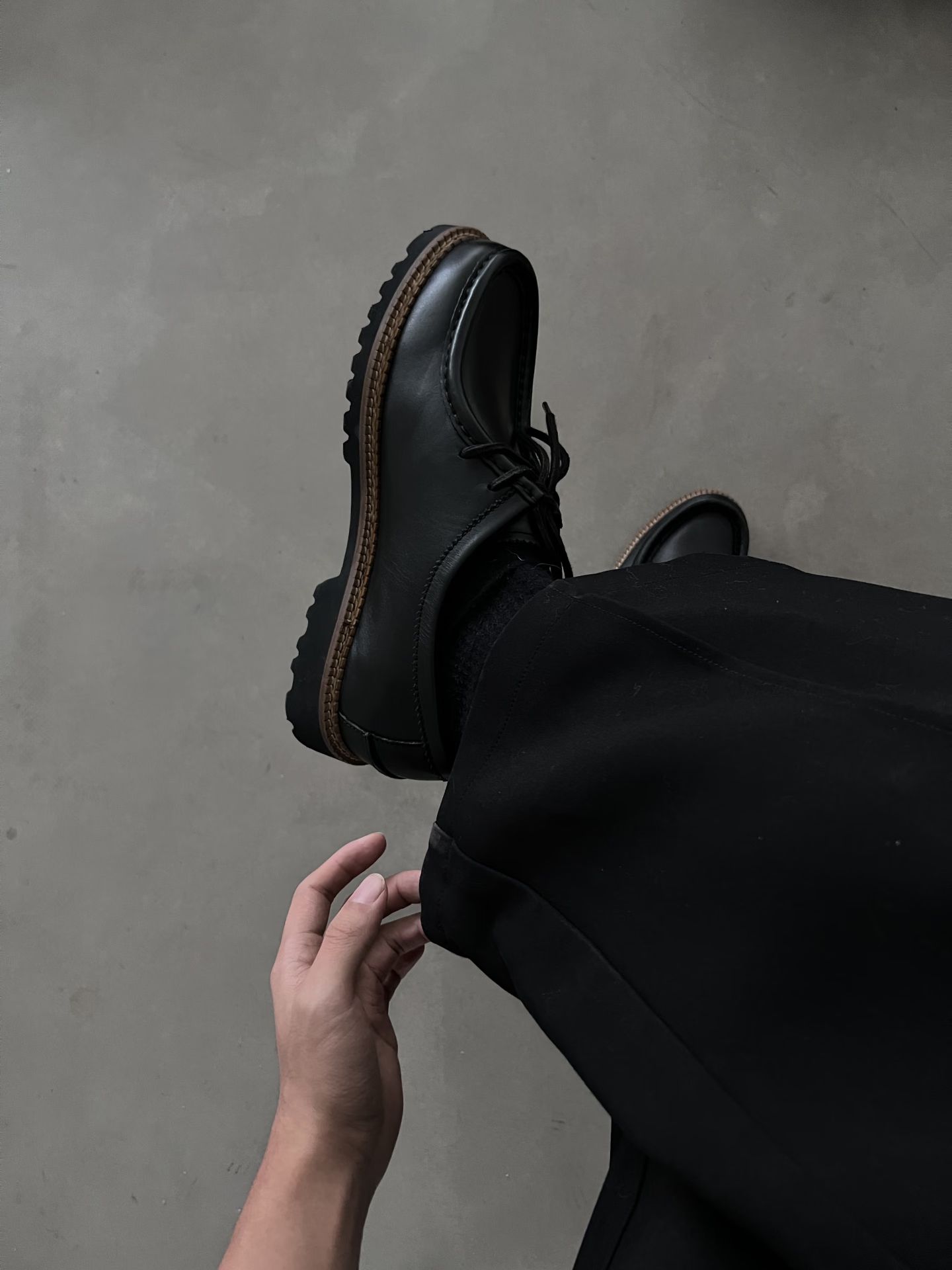 厚底 圆头 系带 皮革  - VALI鞋履AI设计主图