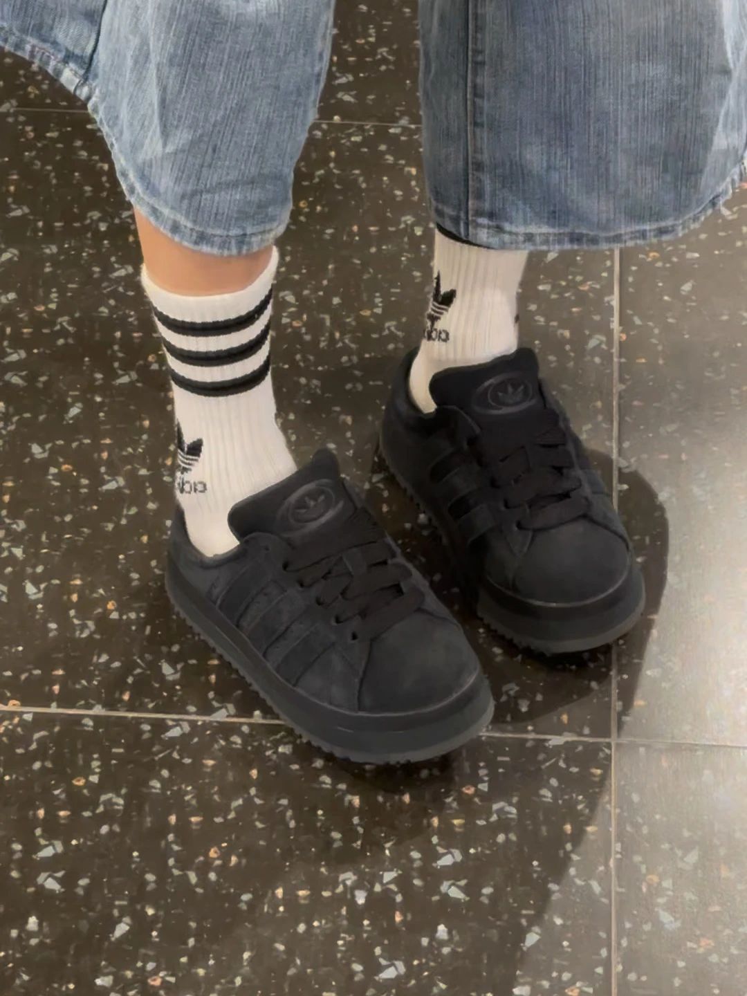 低帮 系带 皮革  - VALI鞋履AI设计主图