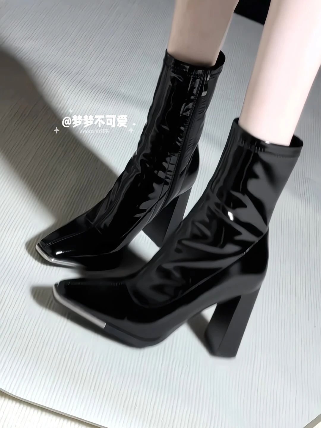 高跟 粗跟 燕尾服 暗影蓝 沥青色 皮革  - VALI鞋履AI设计主图