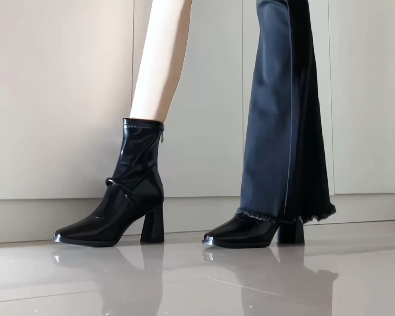 高跟 粗跟 方头 皮革  - VALI鞋履AI设计主图