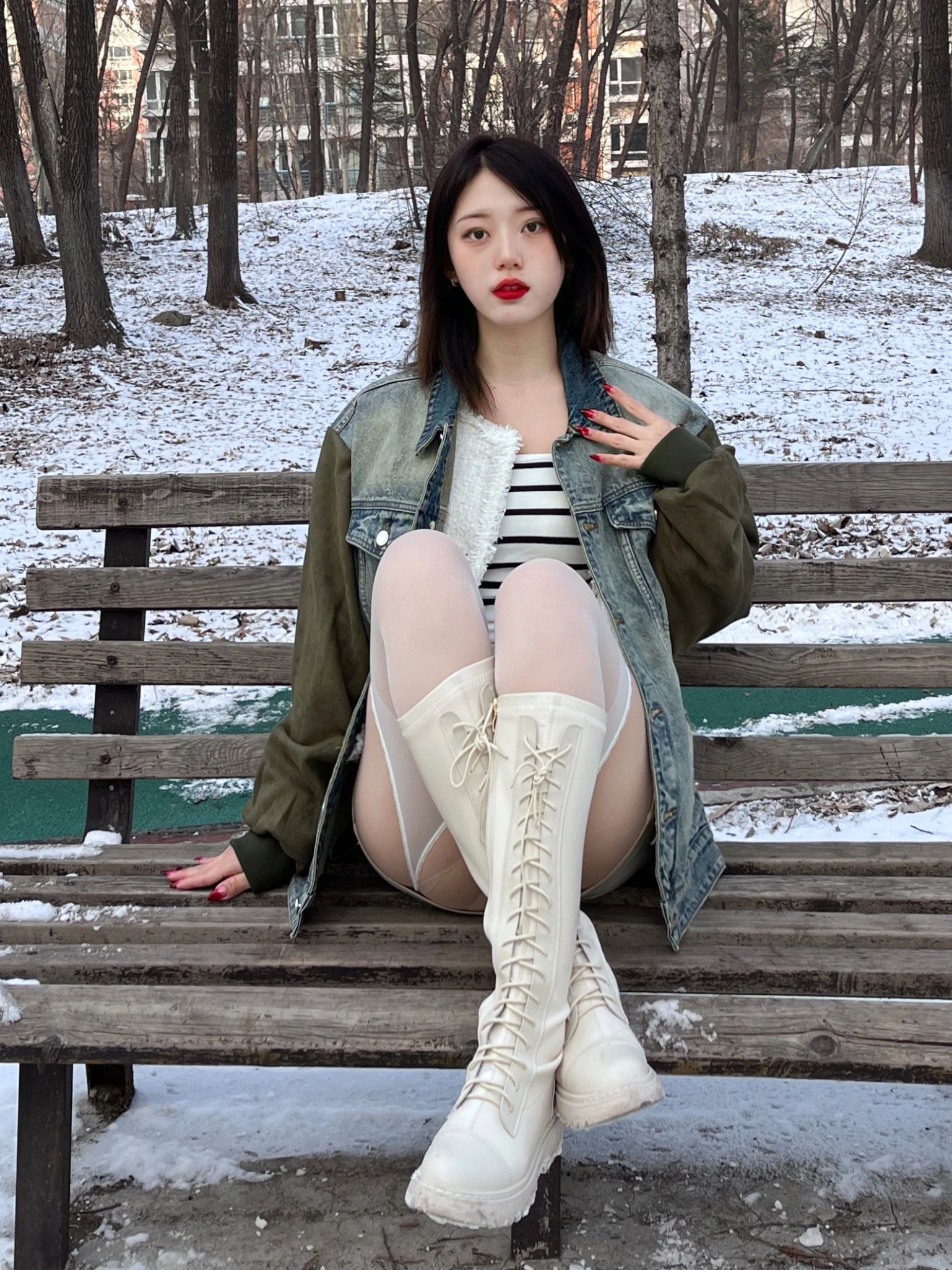 牛仔面料 翻领 基础袖 拼接 洗水 尾气黑 松香色 铅色 基础扣饰 ABG辣妹 辣妹  - VALI鞋履AI设计主图