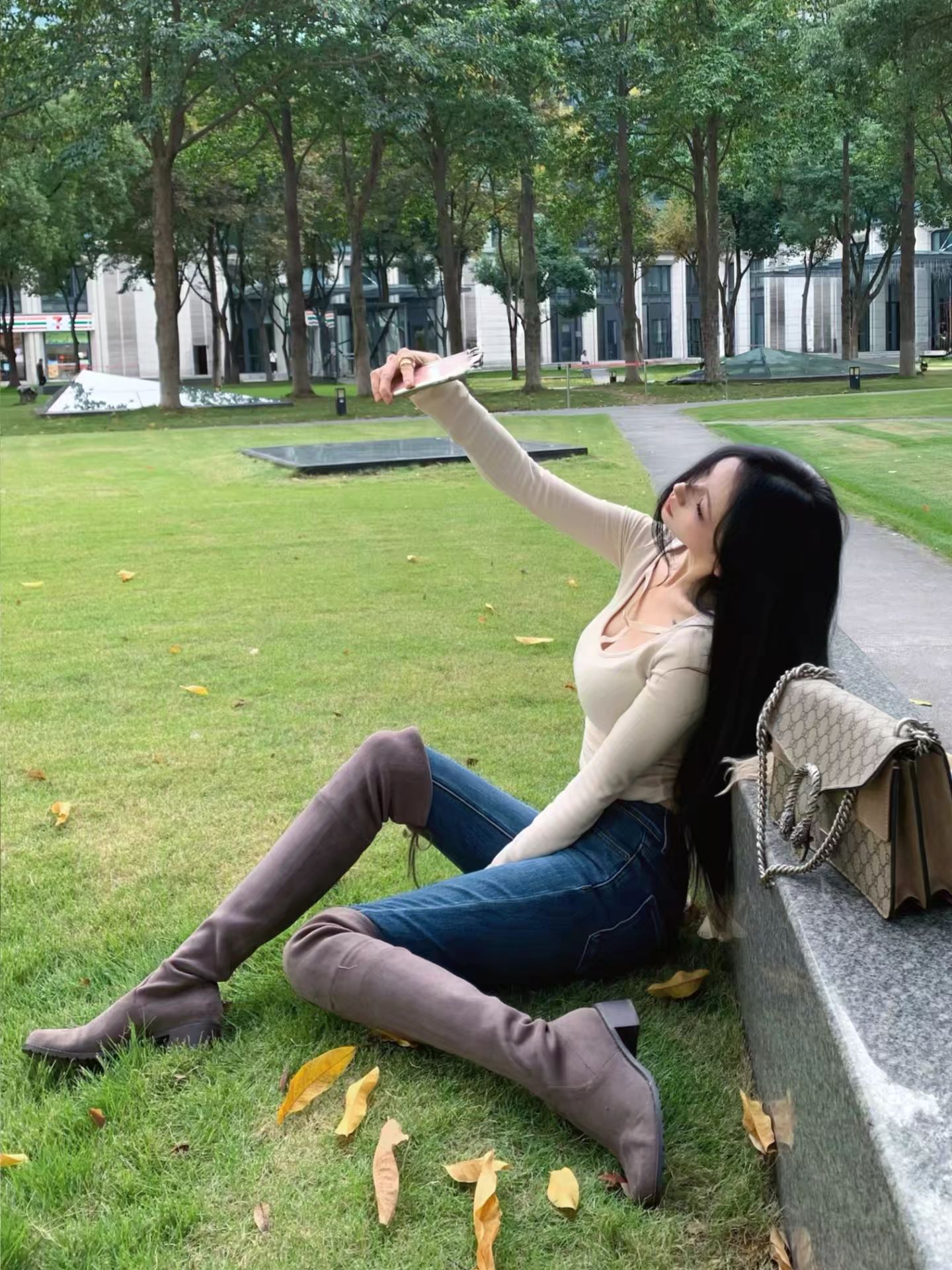 针织面料 基础袖 燕尾服 土墩色 城堡灰 韩系休闲 休闲  - VALI鞋履AI设计主图