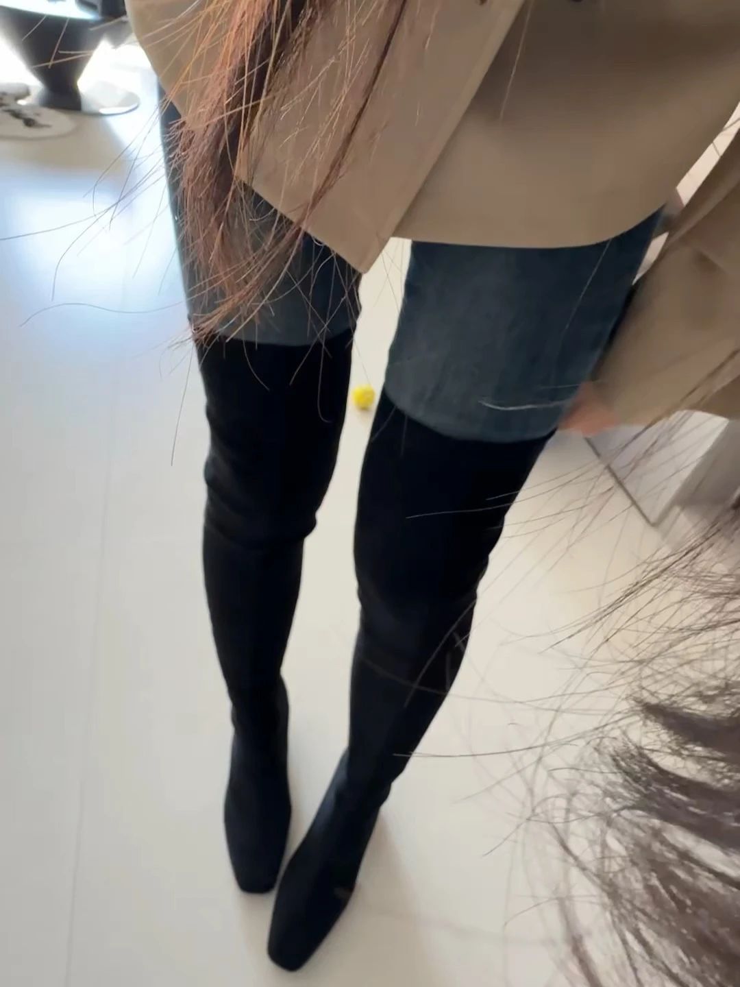 蓝黑色 深板岩色 尖头 皮革  - VALI鞋履AI设计主图