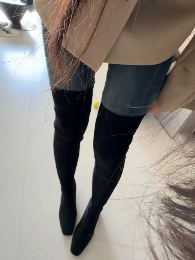 蓝黑色 深板岩色 尖头 皮革 