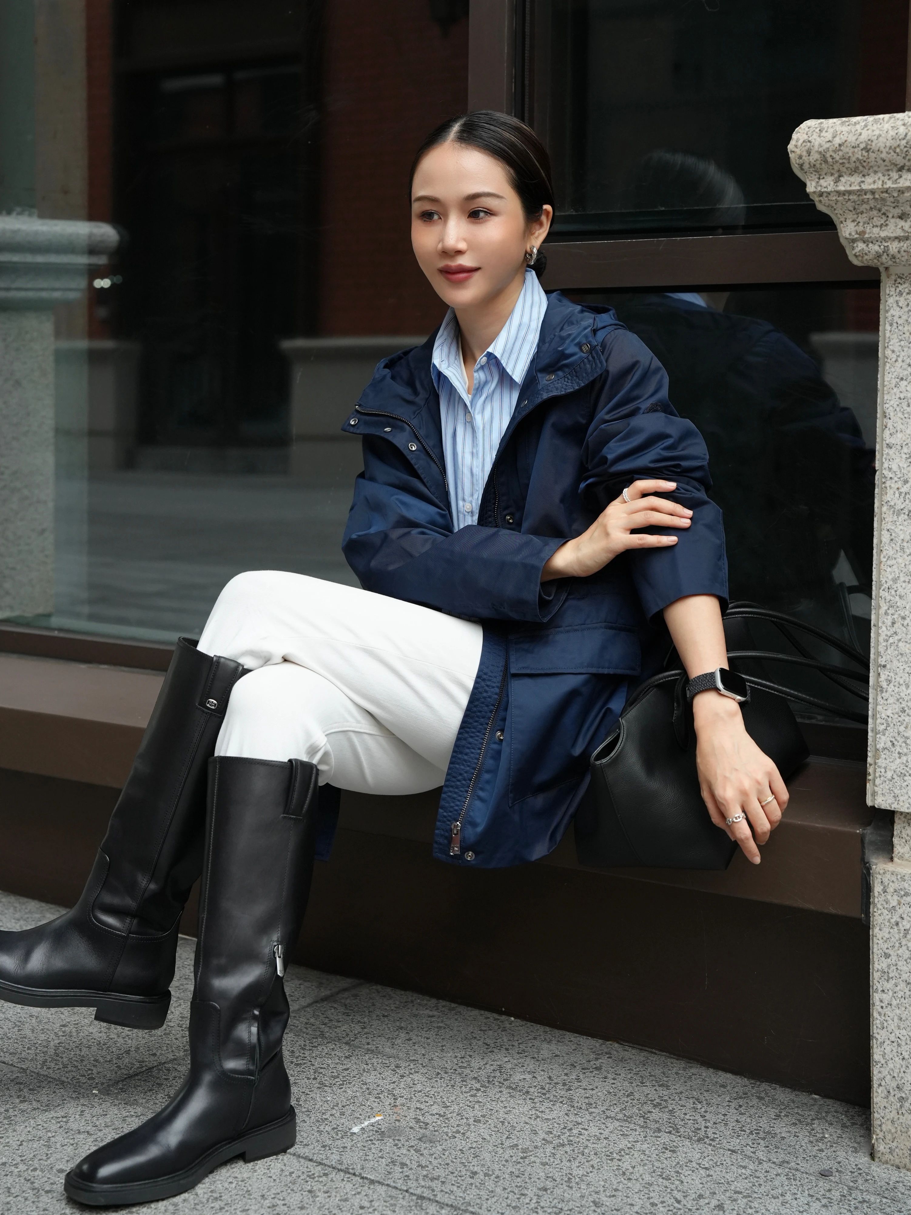 风衣 防护功能 基础袖 选美蓝 勋章蓝 暗单宁色 基础扣饰 基础拉链  - VALI鞋履AI设计主图