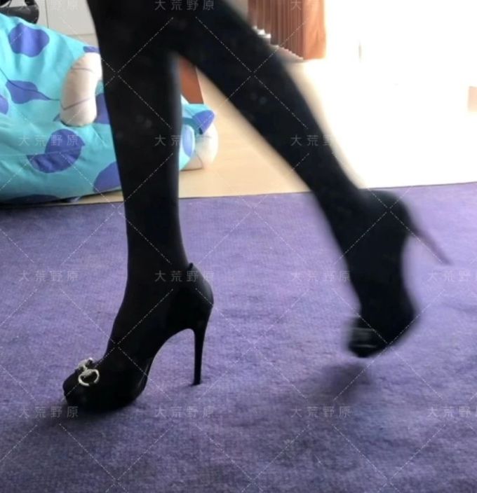 高跟 细跟 燕尾服 皮革 