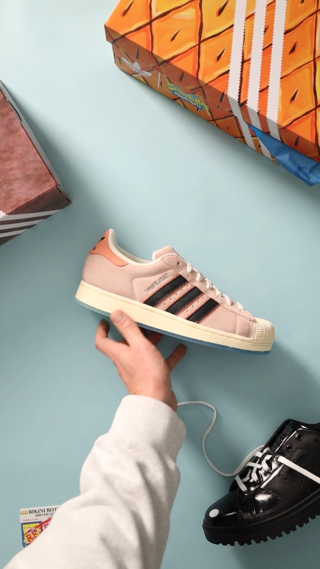 桃白色 晚霞色 西班牙粉 低帮 系带 皮革  - VALI鞋履AI设计主图