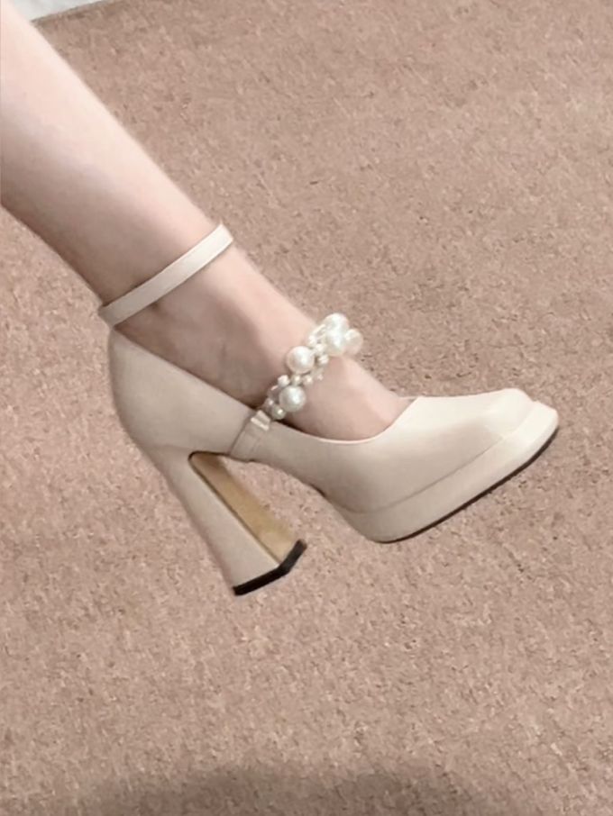 灯芯草雀 安静 轻粉色 方头 浅口鞋 皮革 