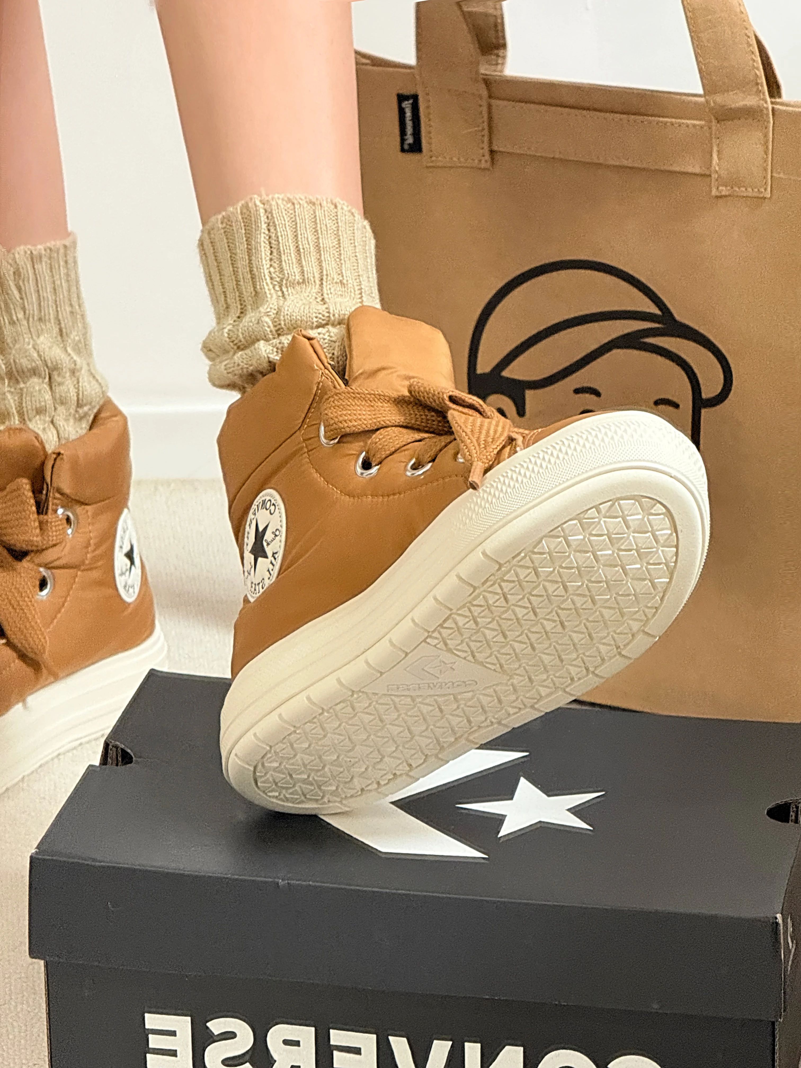 沙漠色 巨石色 香蕉肉色 高帮 布面  - VALI鞋履AI设计主图