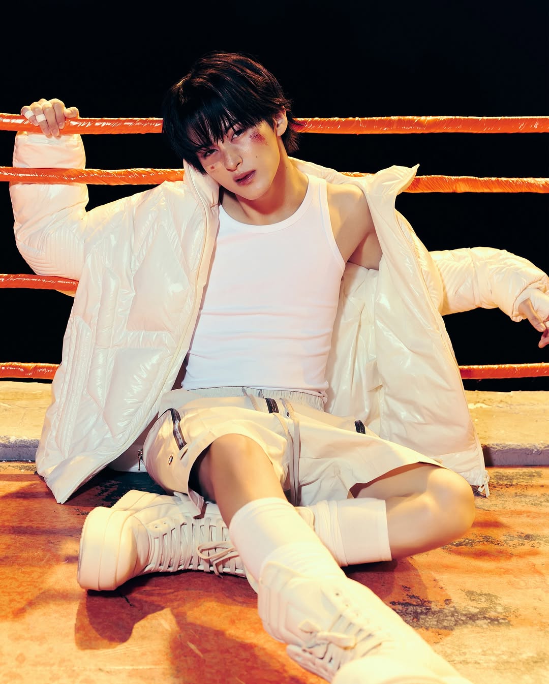 防护功能 H型 连帽领 中长袖 棉羽绒袖 兔白 天鹅白 杏仁油色 基础拉链  - VALI鞋履AI设计主图