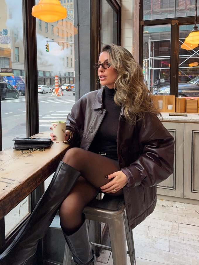 皮革面料 H型 翻驳领 中长袖 基础袖 黑豆色 巧克力梅 磁铁矿 基础扣饰 