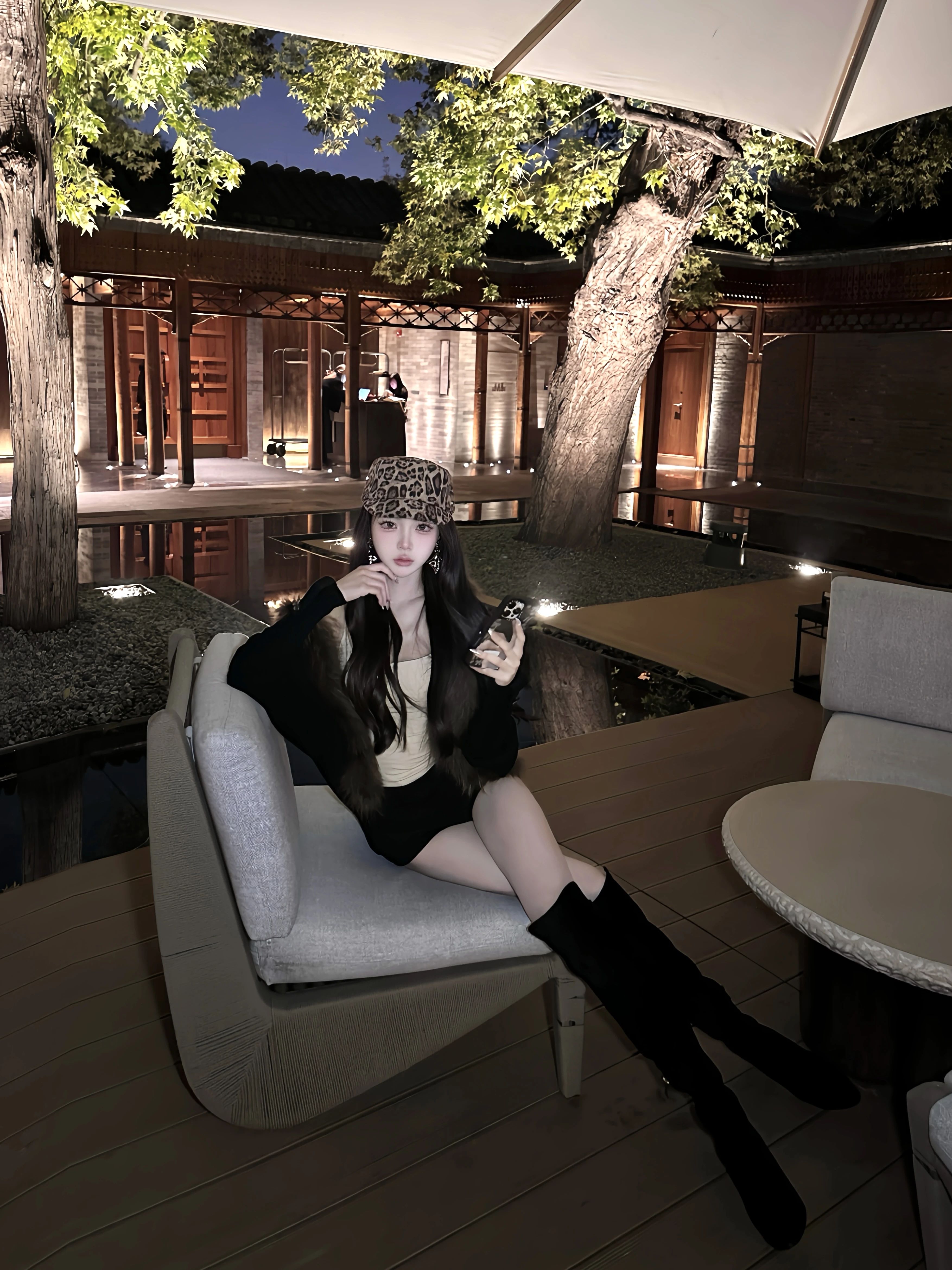 燕尾服 赤铁矿 地下世界 皮革  - VALI鞋履AI设计主图