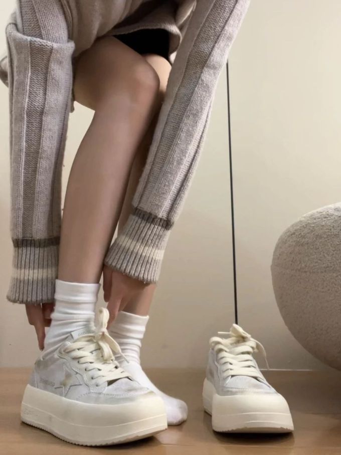 铝灰色 复古卡其色 积云 低帮 系带 布面 