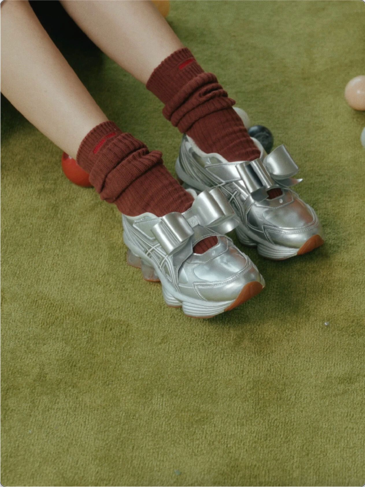 飞蝇钓 墨绿色 龙舌兰色 圆头 低帮 插扣 深口鞋 皮革  - VALI鞋履AI设计主图