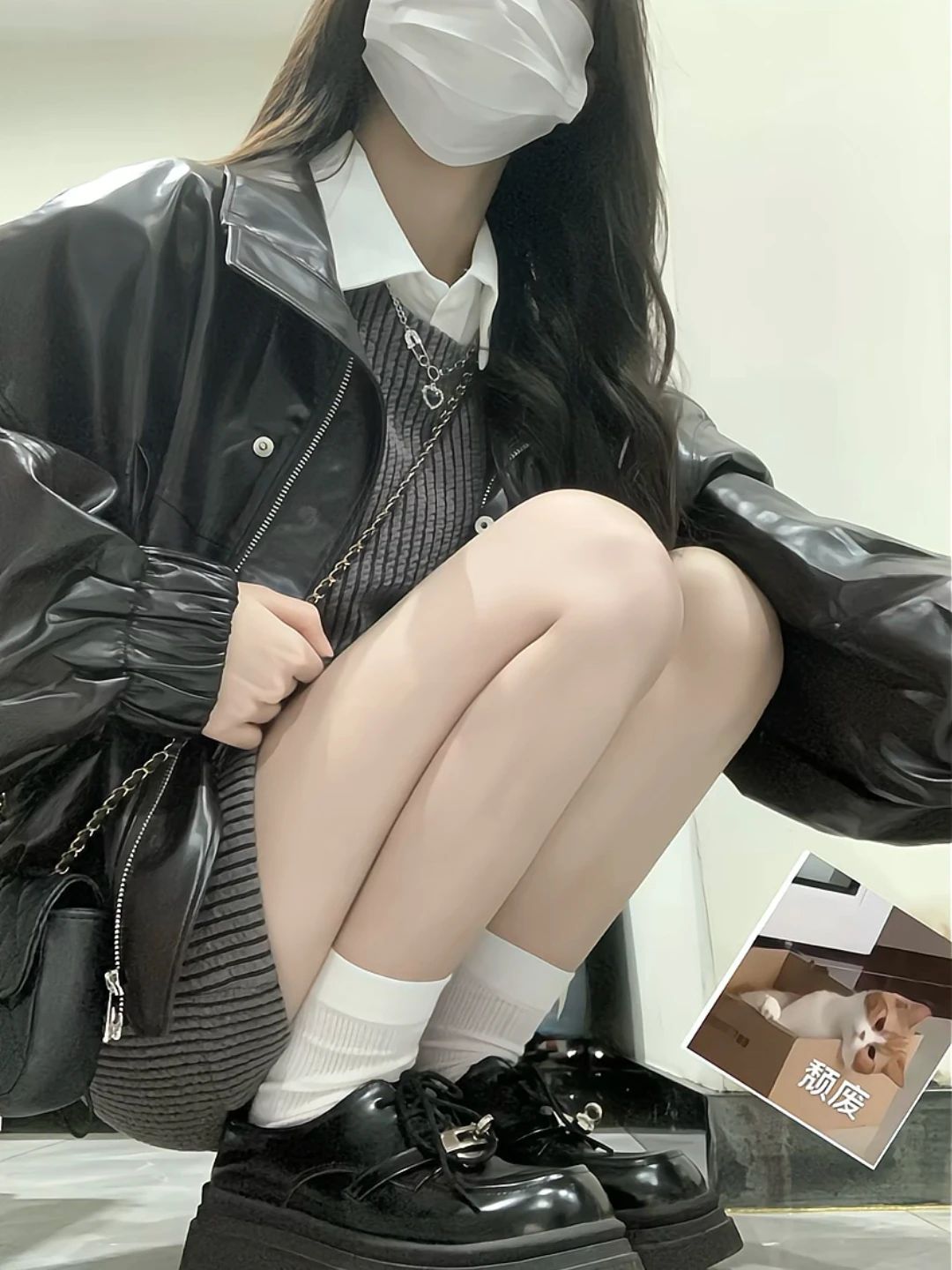 皮革面料 H型 翻领 中长袖 基础袖 满印&循环 拼接 尾气黑 青铜色 灯黑 基础扣饰  - VALI鞋履AI设计主图