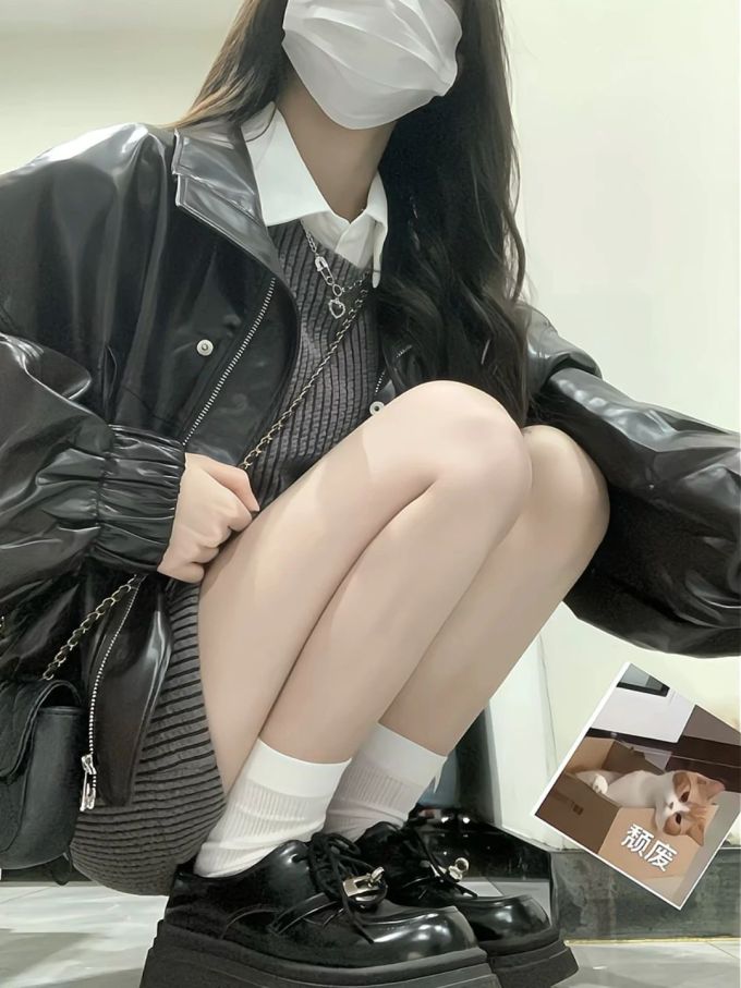 皮革面料 H型 翻领 中长袖 基础袖 满印&循环 拼接 尾气黑 青铜色 灯黑 基础扣饰 