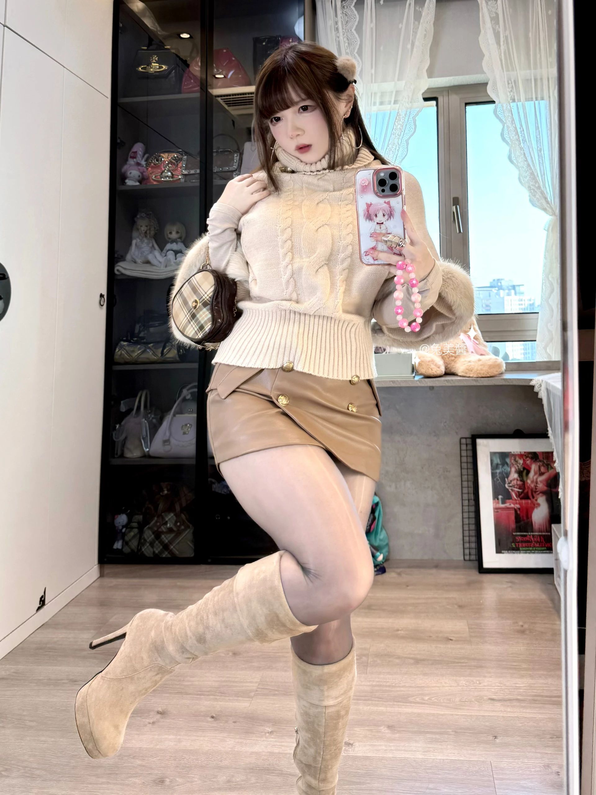 毛纺 立领 中长袖 满印&循环 细针 提花-绞花 全粉色 黎明色 珠贝色 立体装饰 甜妹风 甜美  - VALI鞋履AI设计主图