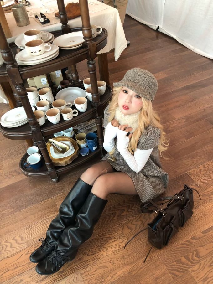 尾气黑 软玉 骑兵灰 圆头 皮革 