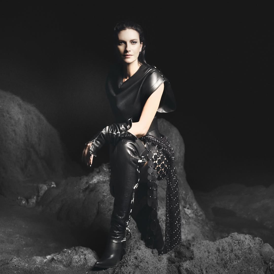 燕尾服 花岗岩灰 火山灰 尖头 弹力绳 皮革  - VALI鞋履AI设计主图