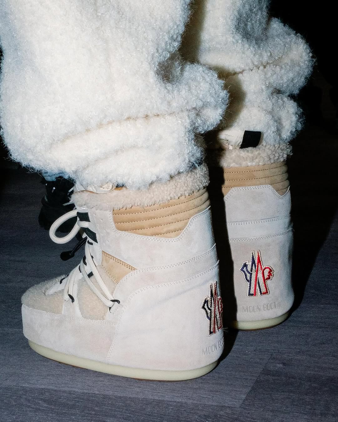 月岩色 生丝 沙白色 皮革  - VALI鞋履AI设计主图