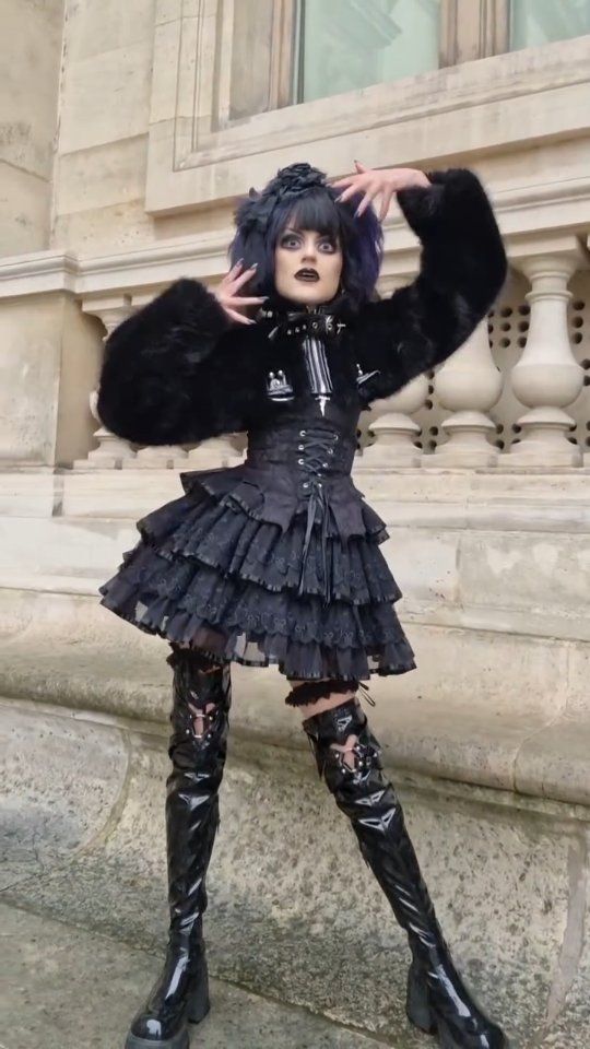 皮草面料 截短型 连帽领 中长袖 打结-扭结 停电色 黑咖啡色 基础绳带 朋克摇滚 